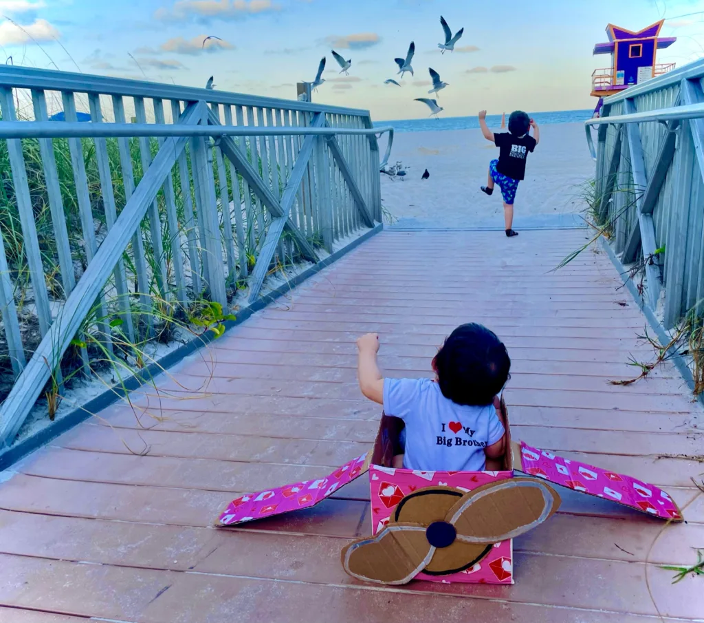 Hermanos en la playa